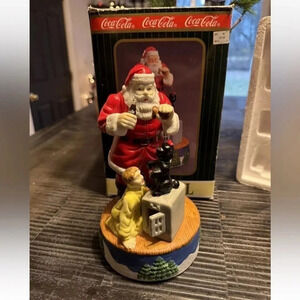 Coca Cola Musical Collection 1996 Coke Santa Christmas Town Square Collection